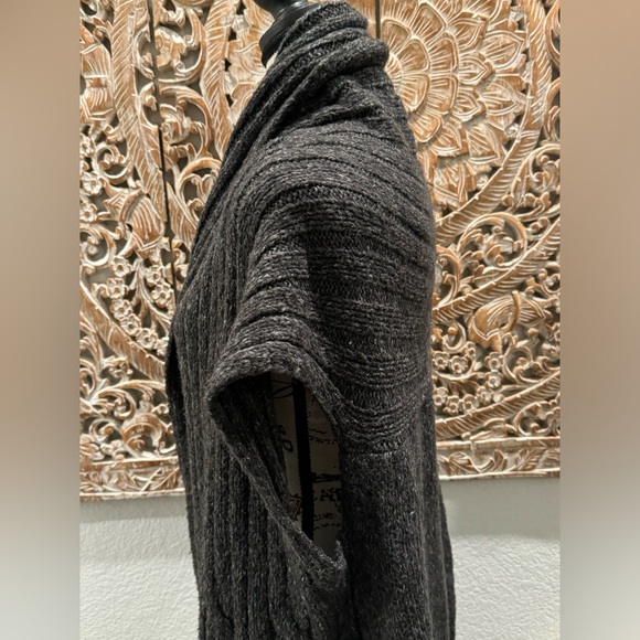 CAbi Cap Sleeve Charcoal Gray Sweater Cardigan with Fringe- size L - Picture 8 of 12